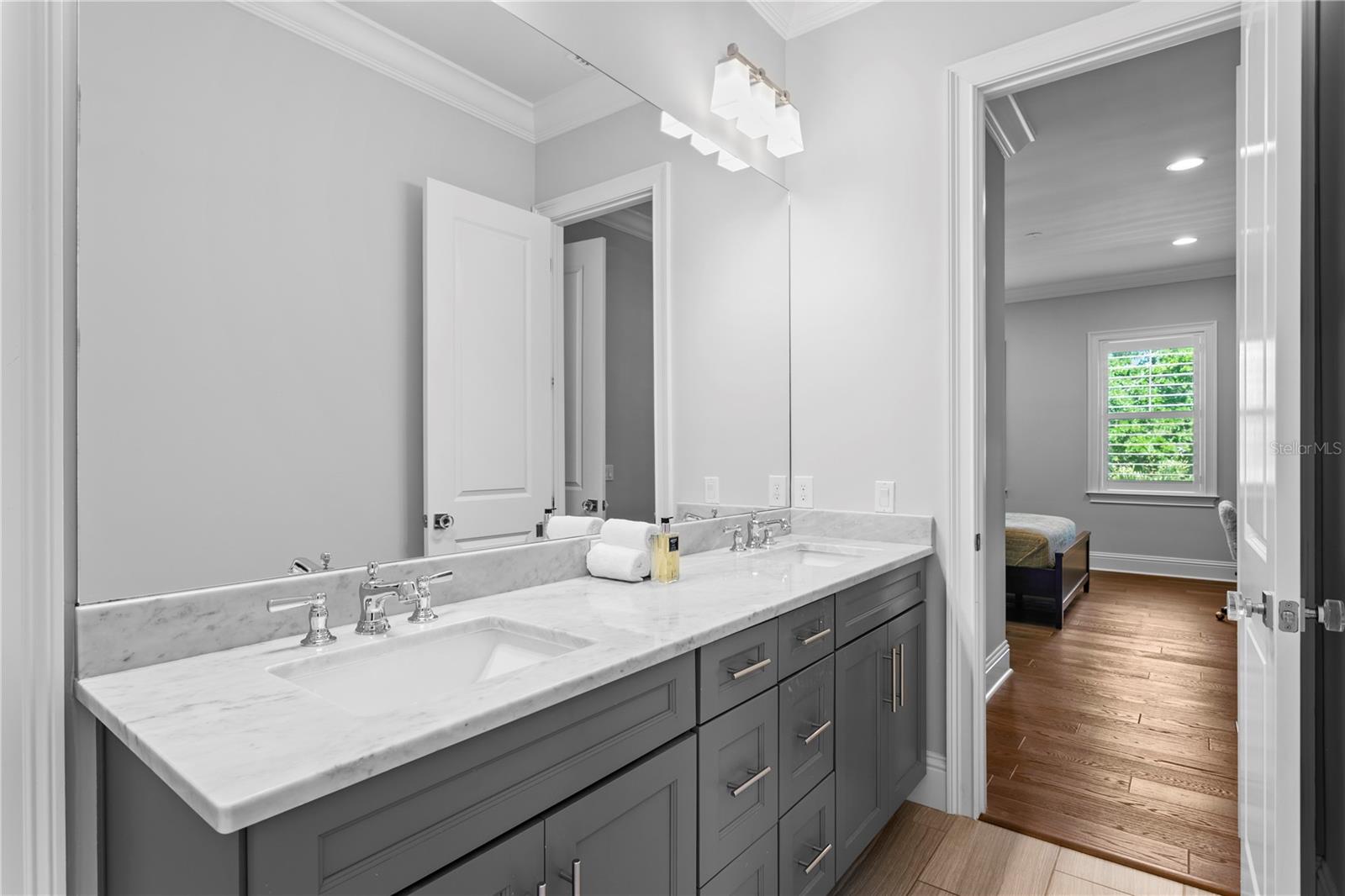 BEL MAR REV UNIT 11 - Residential