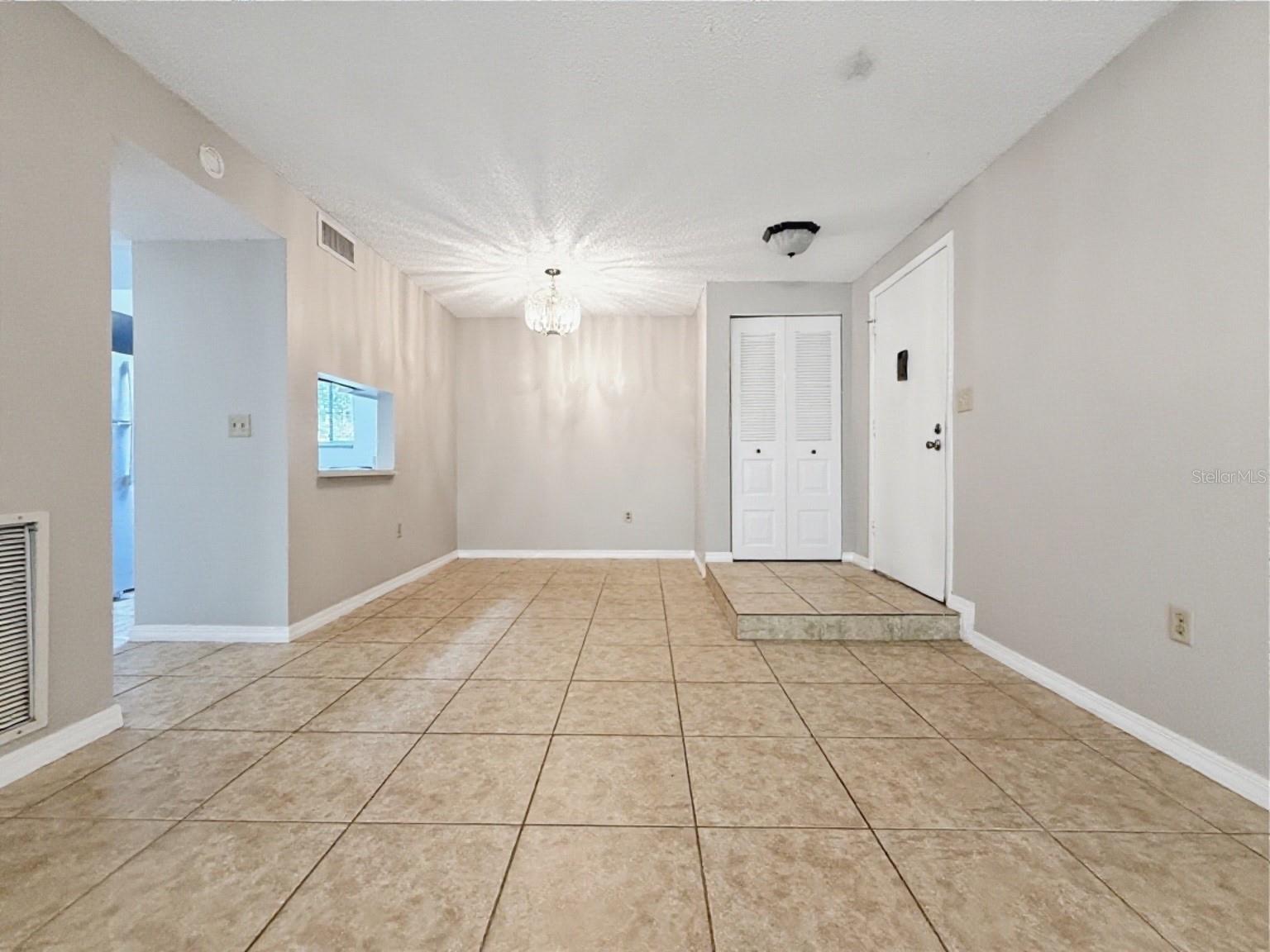 3284 S SEMORAN BOULEVARD 11