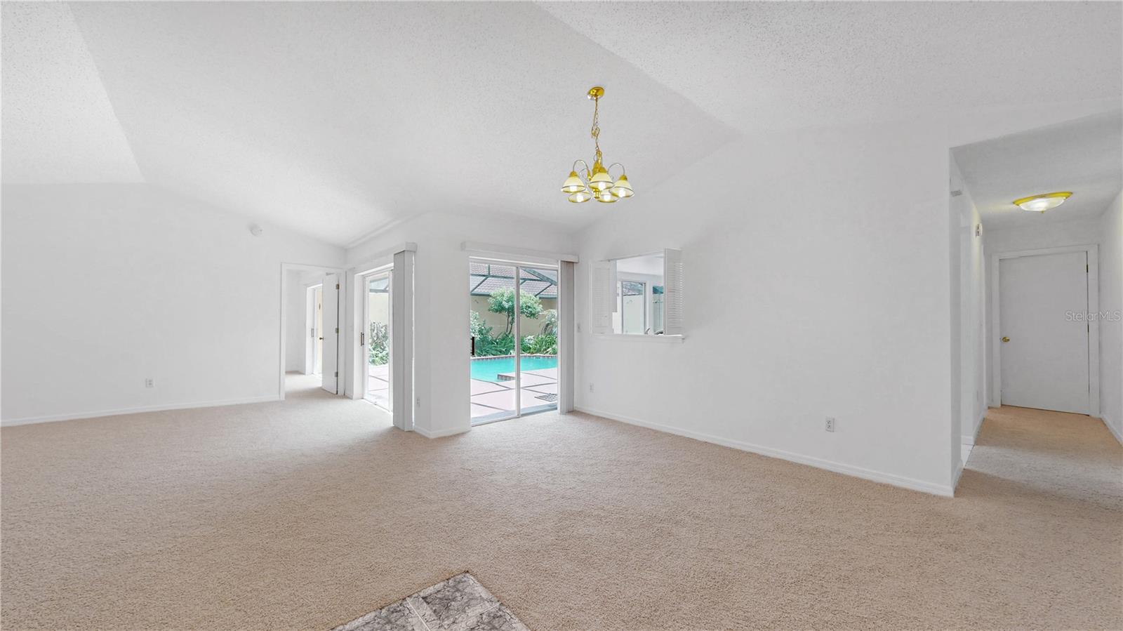 5045 BERMUDA CIRCLE 12