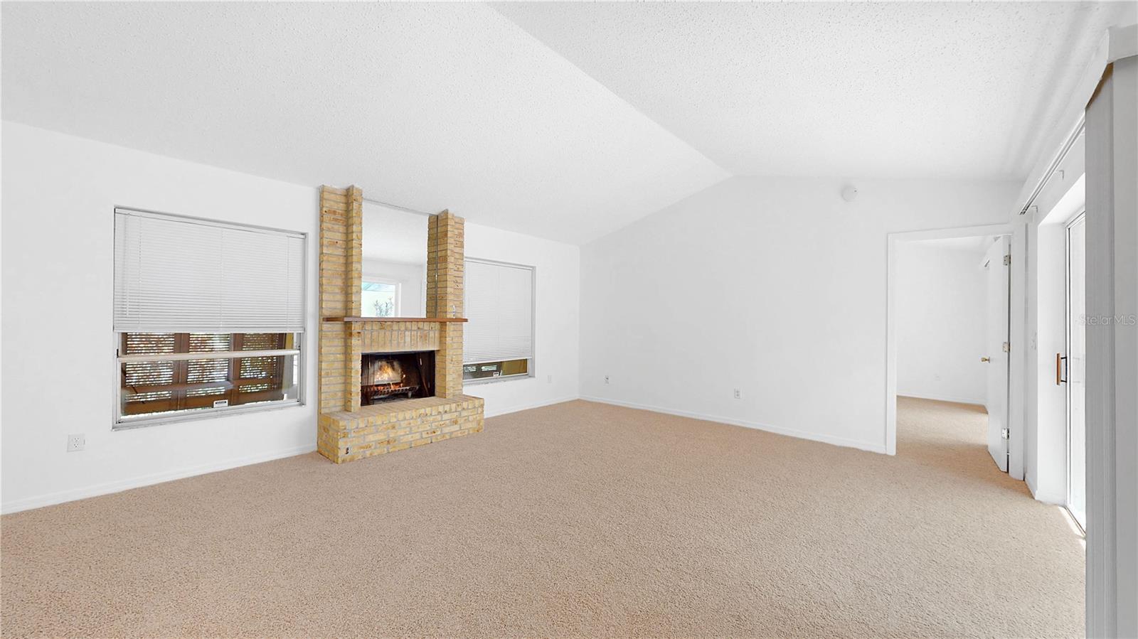 5045 BERMUDA CIRCLE 12