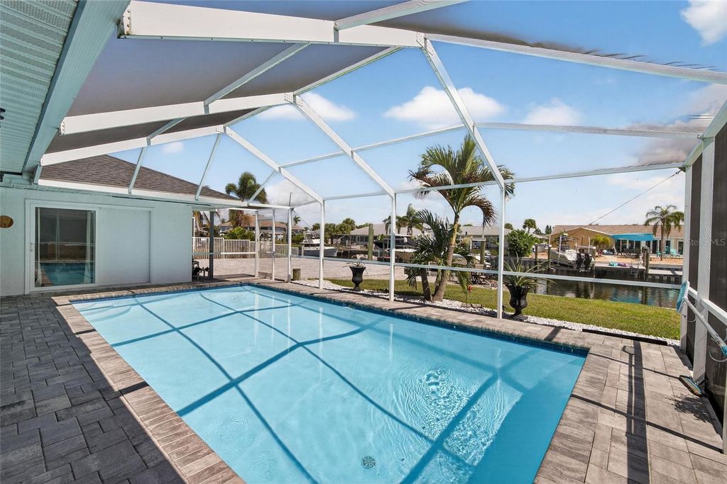 Photo of 6337 Cocoa Lane, Apollo Beach, FL 33572 (MLS # TB8431397)