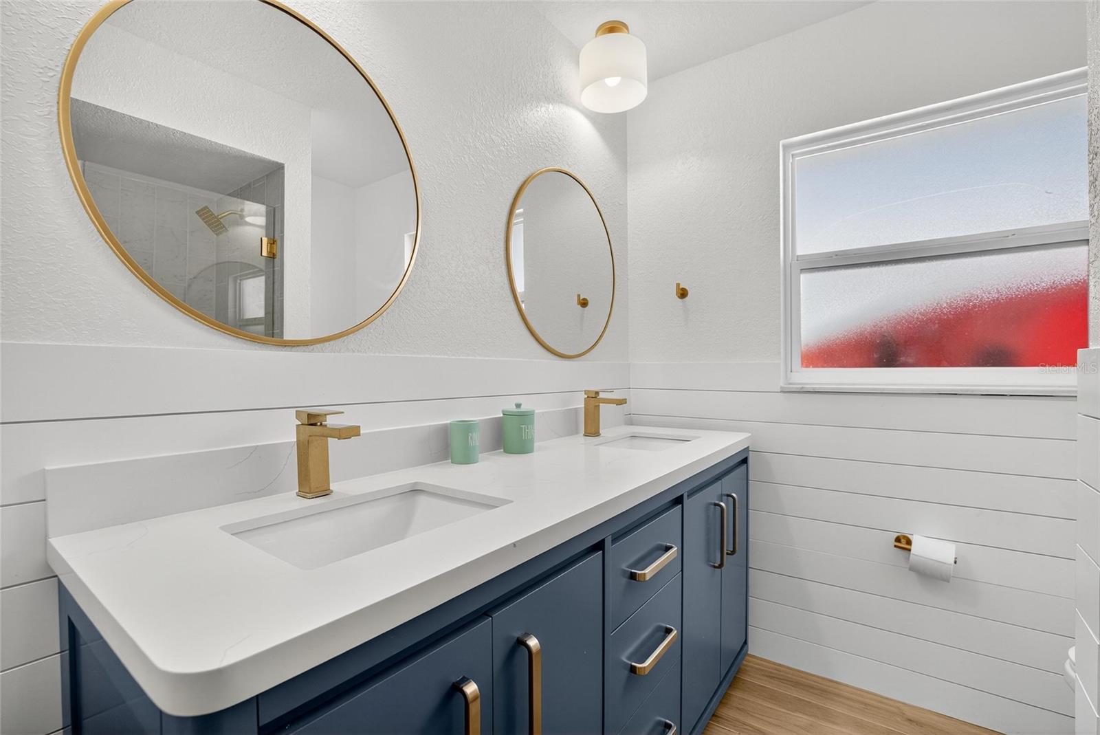 APOLLO BEACH UNIT 13 PT 2 - Residential