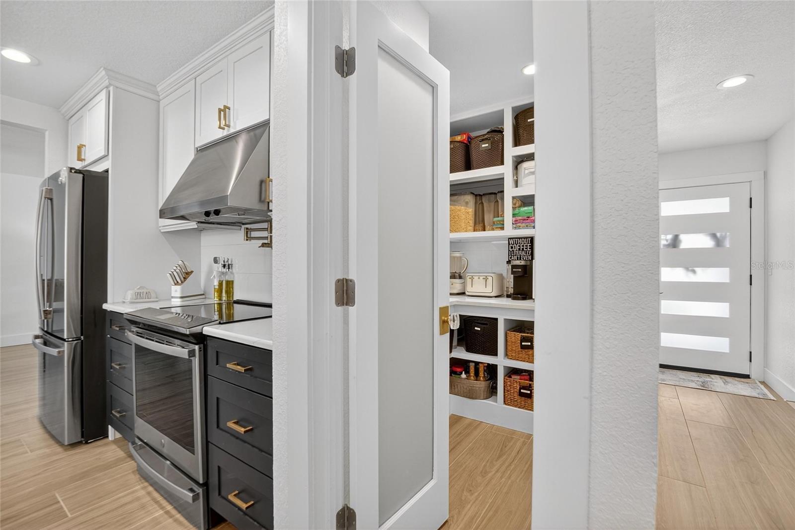 APOLLO BEACH UNIT 13 PT 2 - Residential