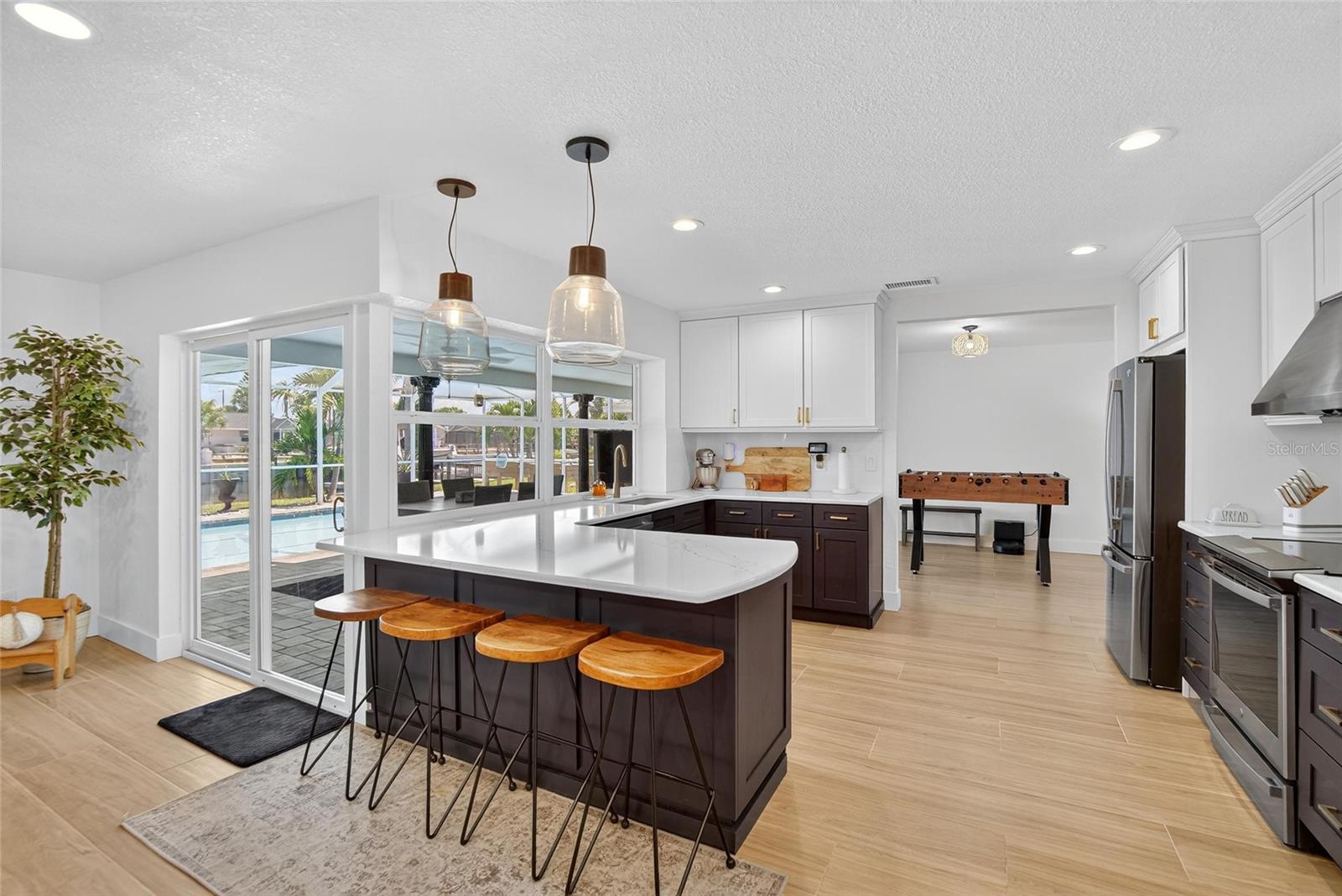 APOLLO BEACH UNIT 13 PT 2 - Residential