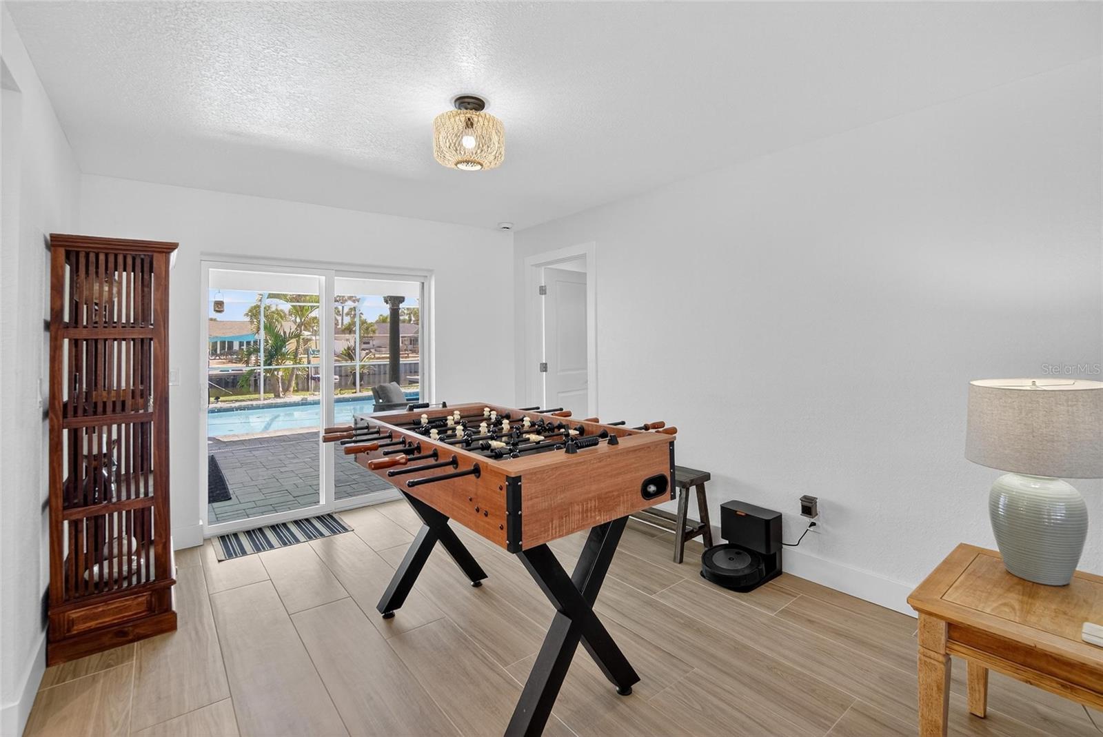 APOLLO BEACH UNIT 13 PT 2 - Residential
