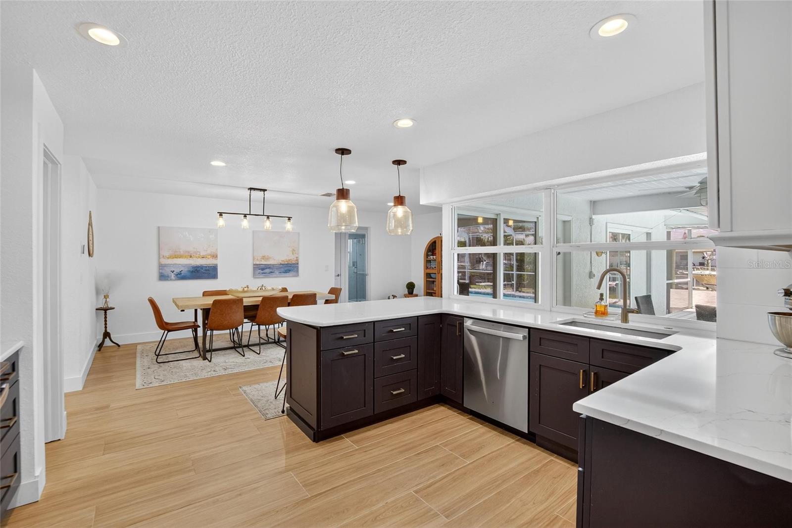 APOLLO BEACH UNIT 13 PT 2 - Residential