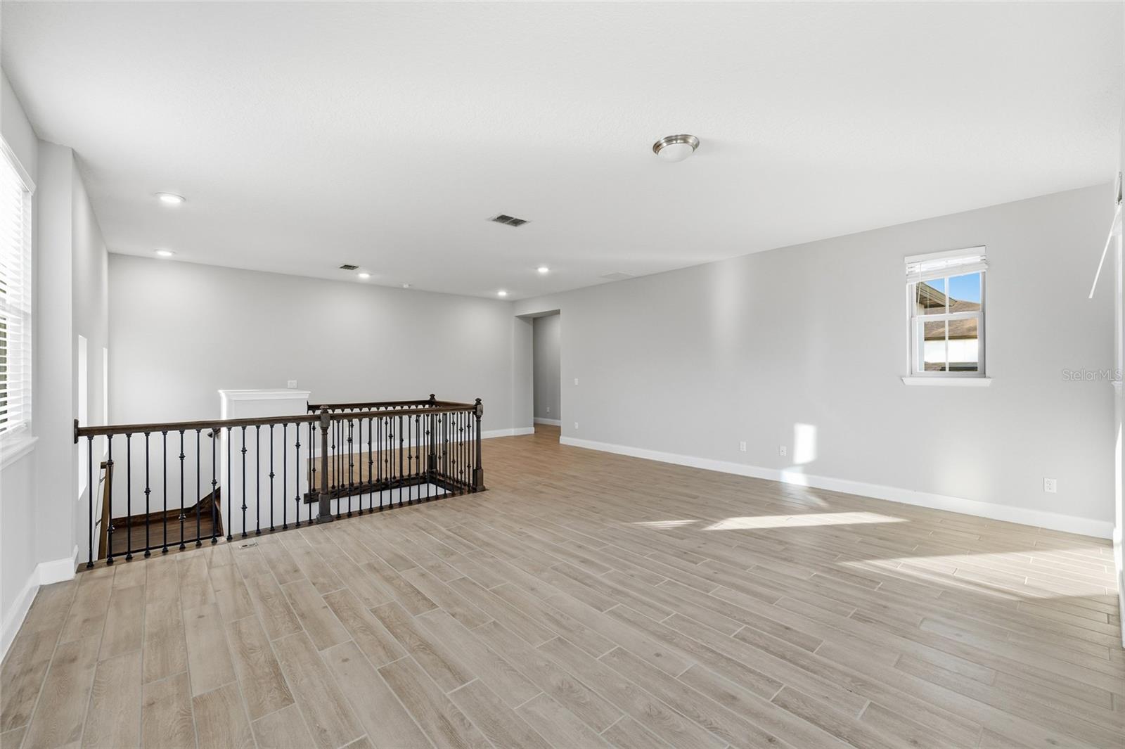 WINDERMERE ISLE PH 2 - Residential