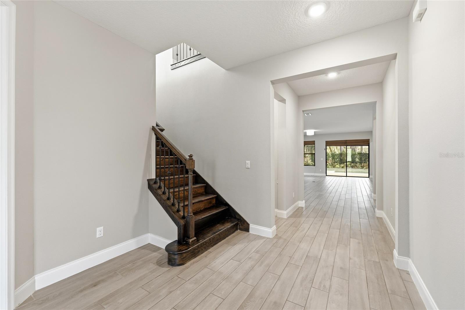 8236 PROCIDA ISLE LANE