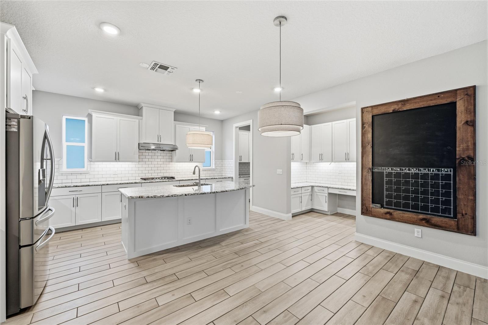 8236 PROCIDA ISLE LANE