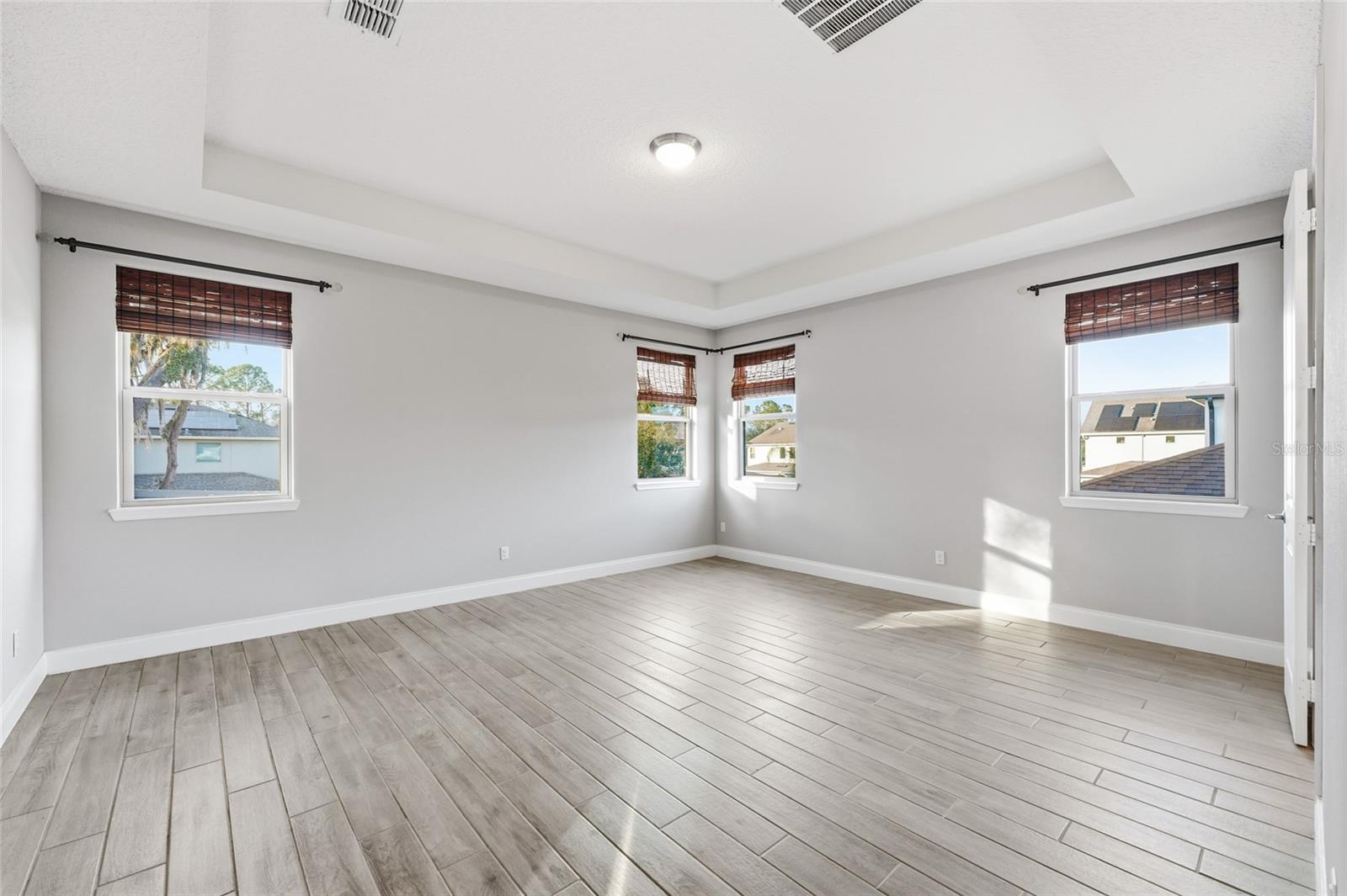 WINDERMERE ISLE PH 2 - Residential