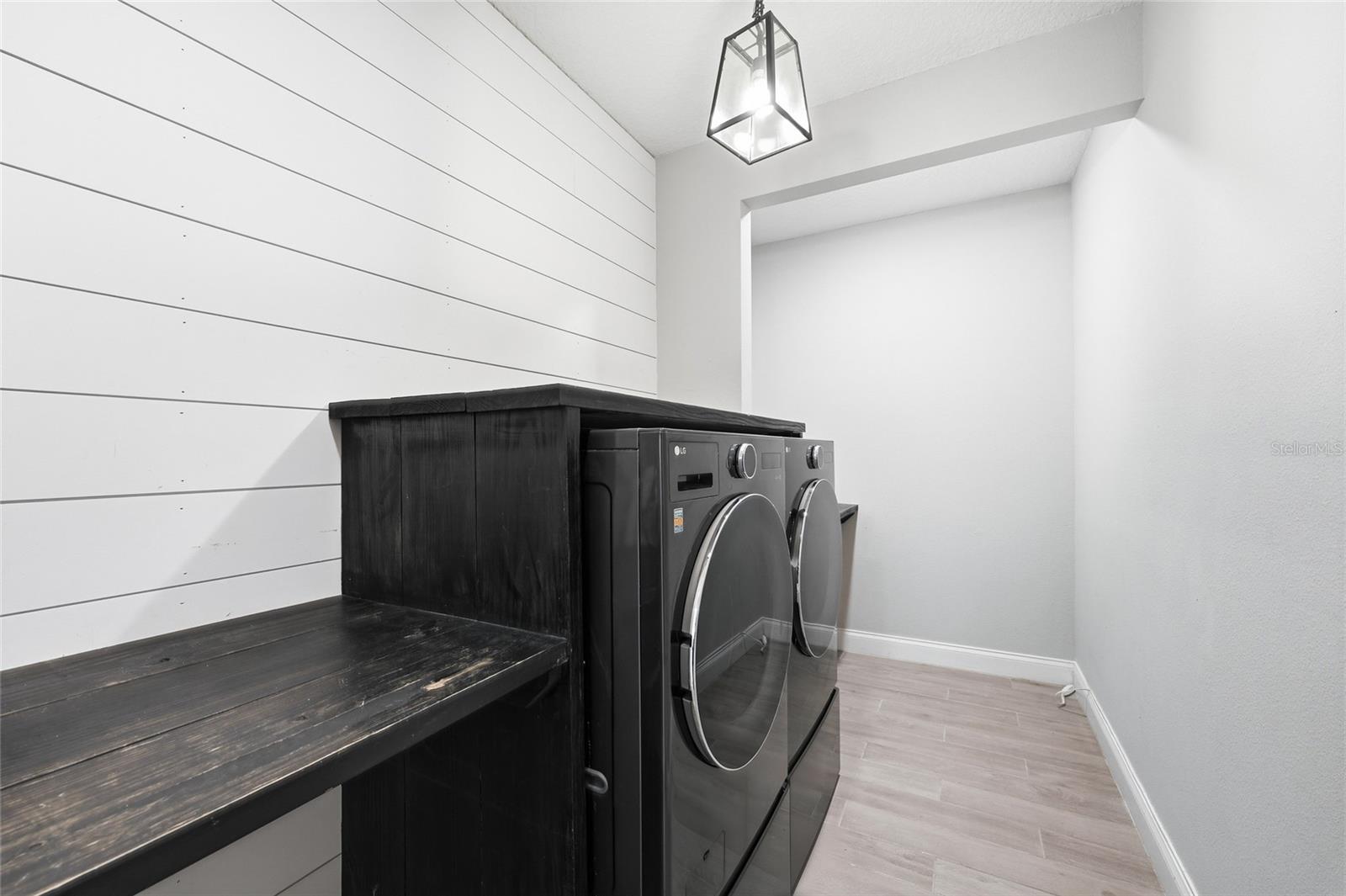 WINDERMERE ISLE PH 2 - Residential