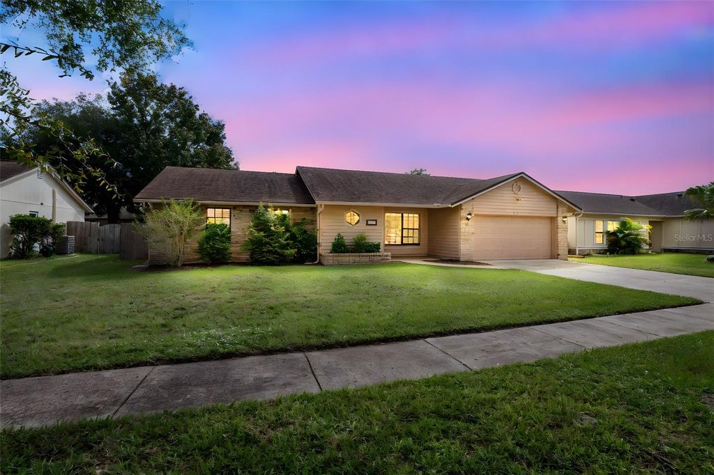 Photo of 3721 Daventry Road, Orlando, FL 32817 (MLS # O6349140)