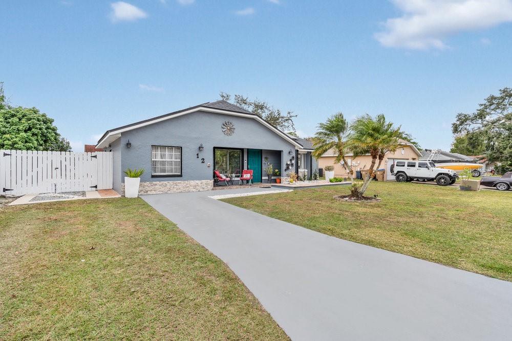 BUENAVENTURA LAKES UNIT 03 - Residential