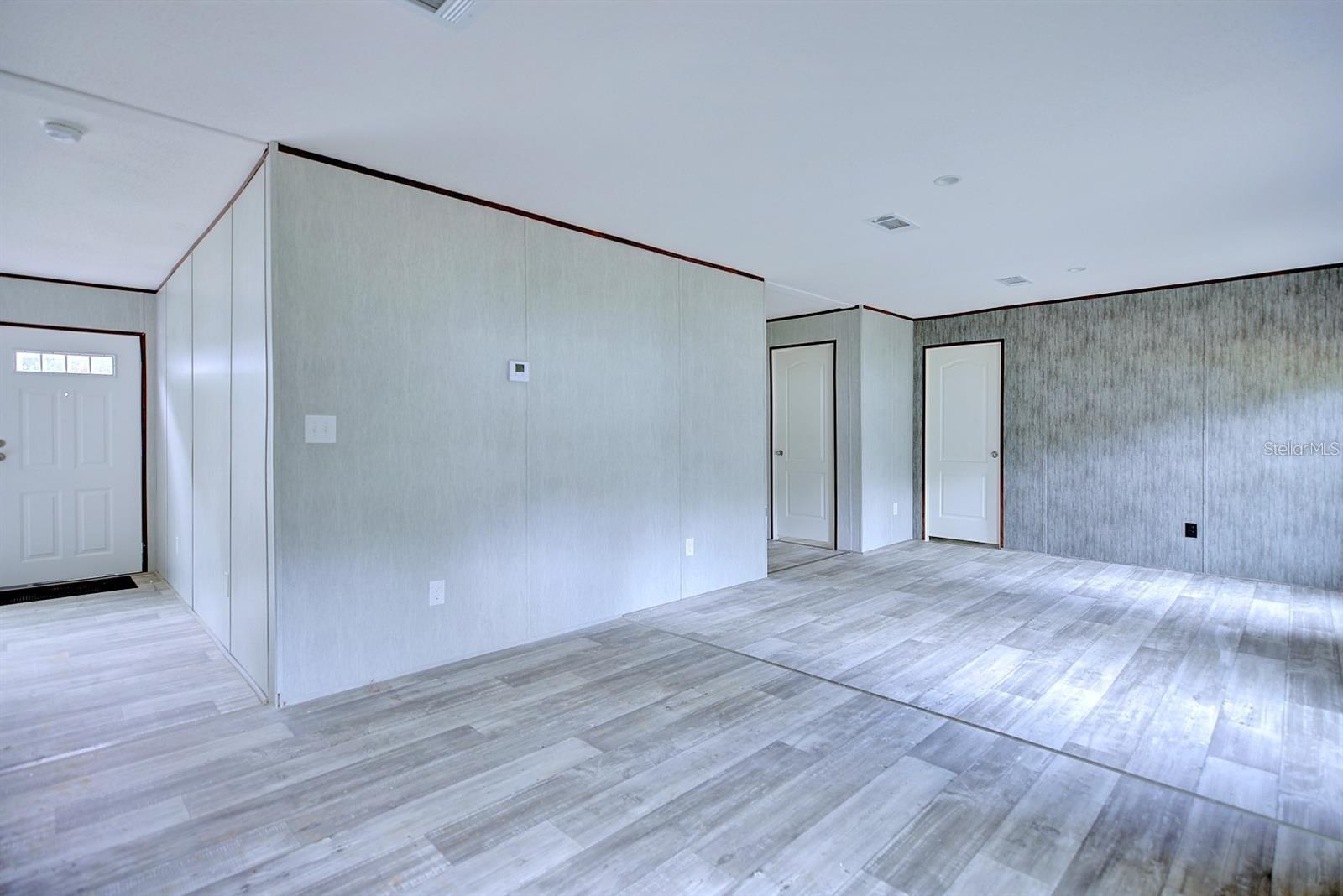 CONCORDIA PARK 01 - Residential Lease