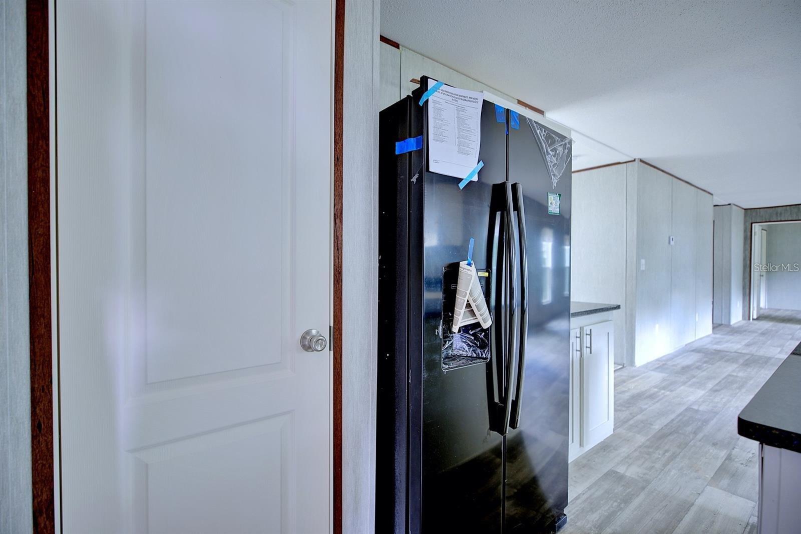 CONCORDIA PARK 01 - Residential Lease