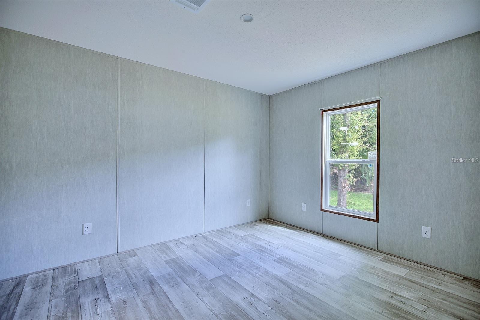 CONCORDIA PARK 01 - Residential Lease