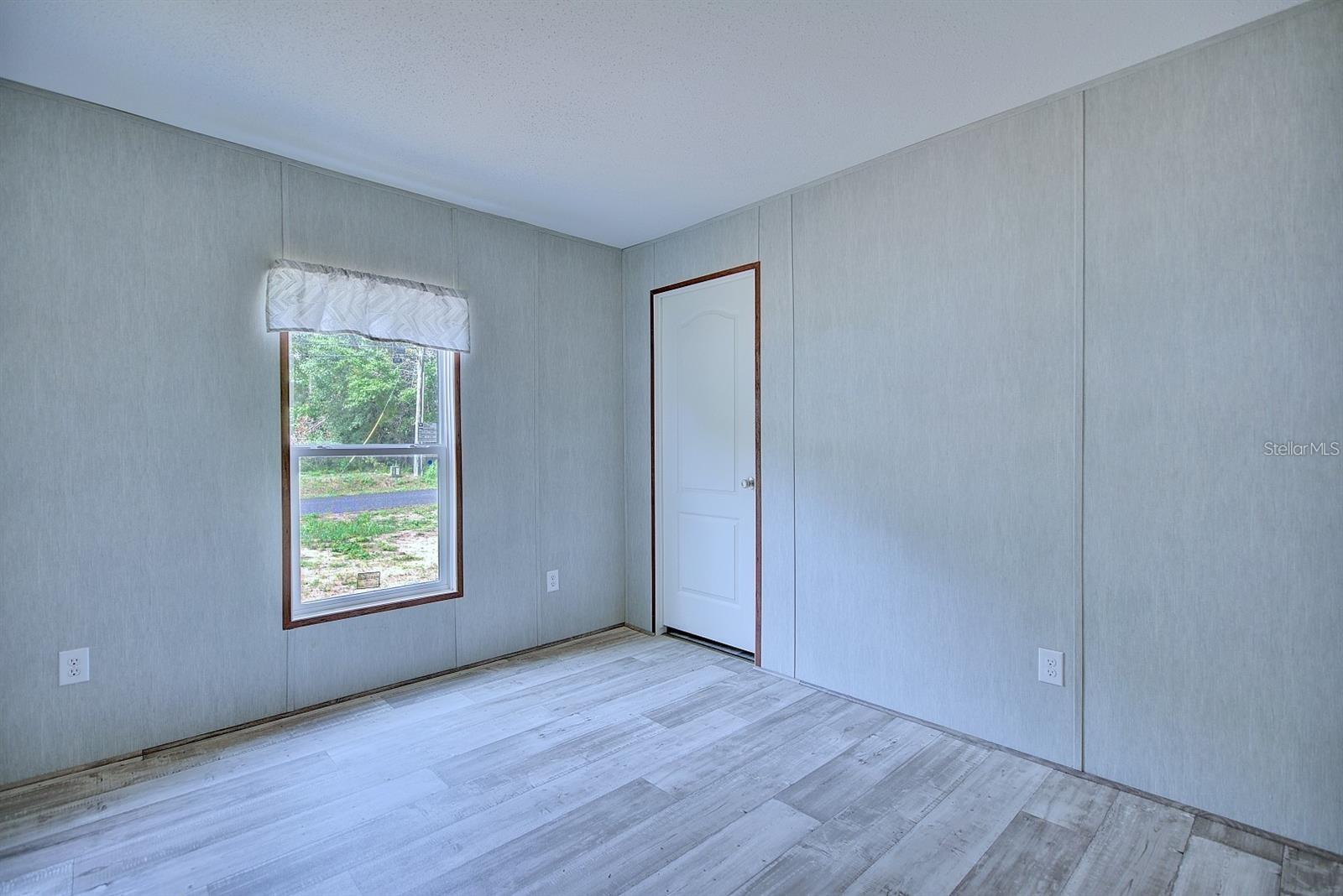 CONCORDIA PARK 01 - Residential Lease