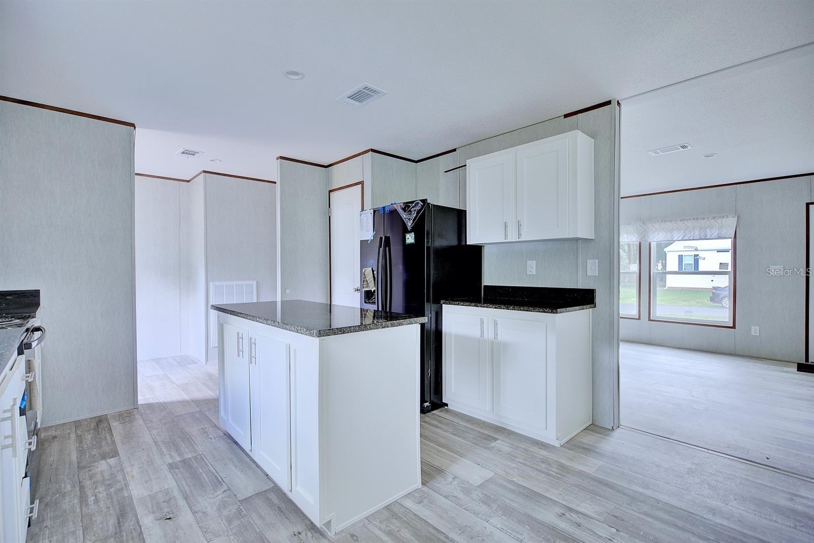 CONCORDIA PARK 01 - Residential Lease