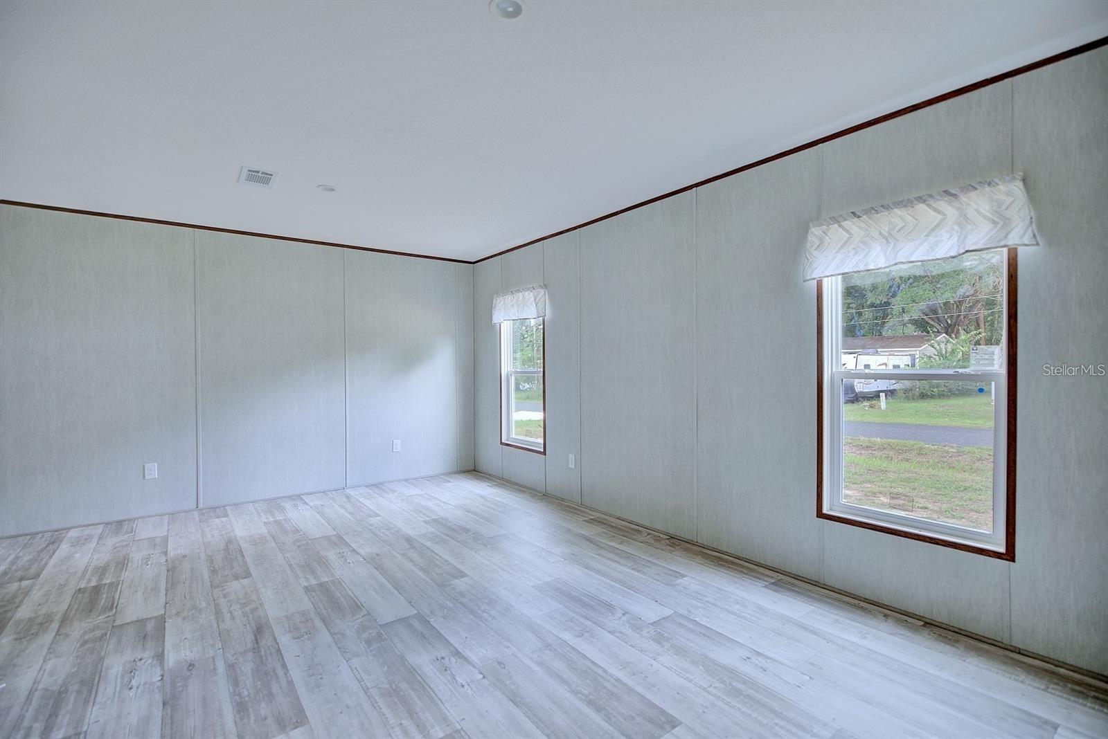 CONCORDIA PARK 01 - Residential Lease