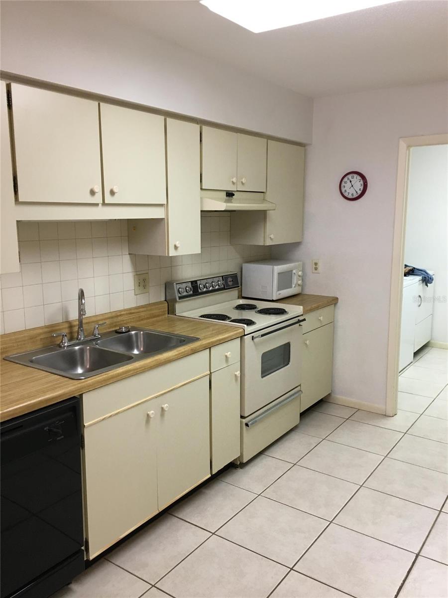 4152 66TH STREET CIRCLE W 4152