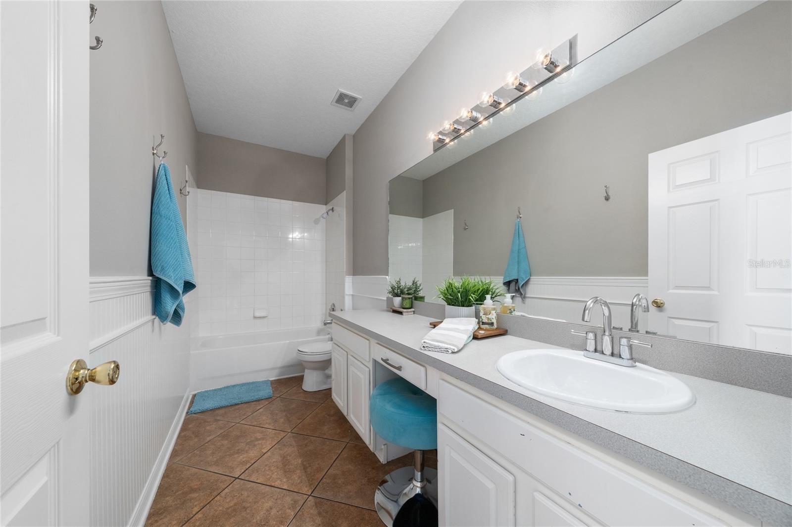 NORTH SHORE AT LAKE HART PRCL 07 - Residential