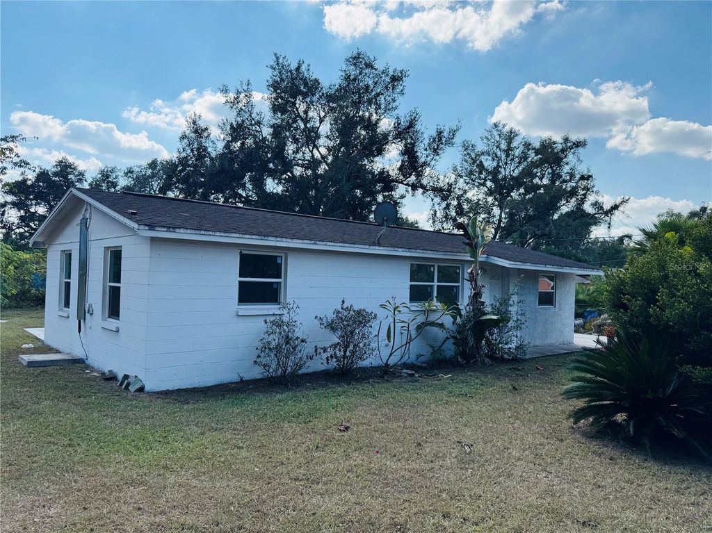 Photo of 6427 A L Campbell Lane, Seffner, FL 33584 (MLS # TB8453452)