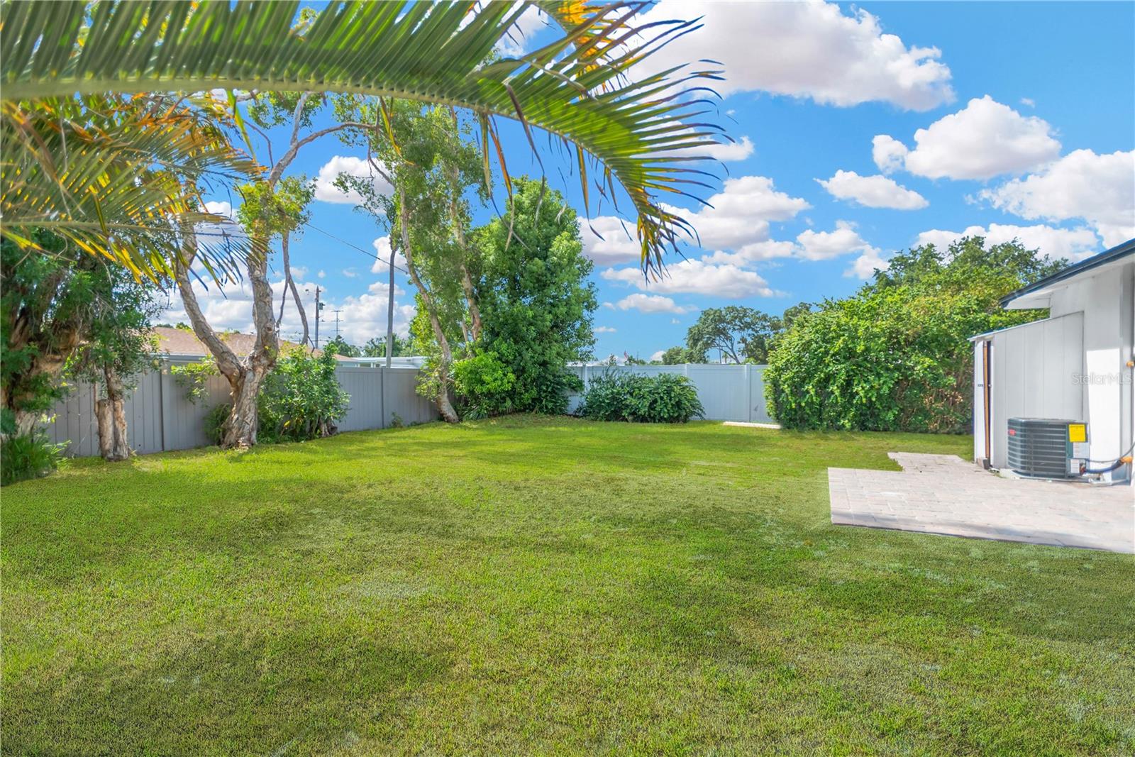 EDENVILLE SUB - Residential Lease