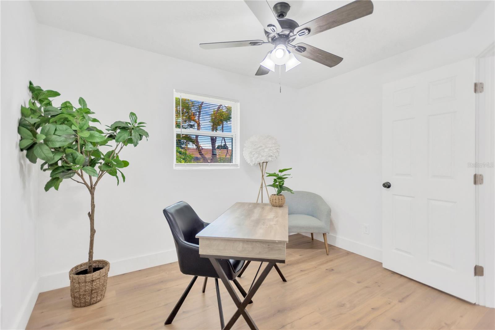 EDENVILLE SUB - Residential Lease