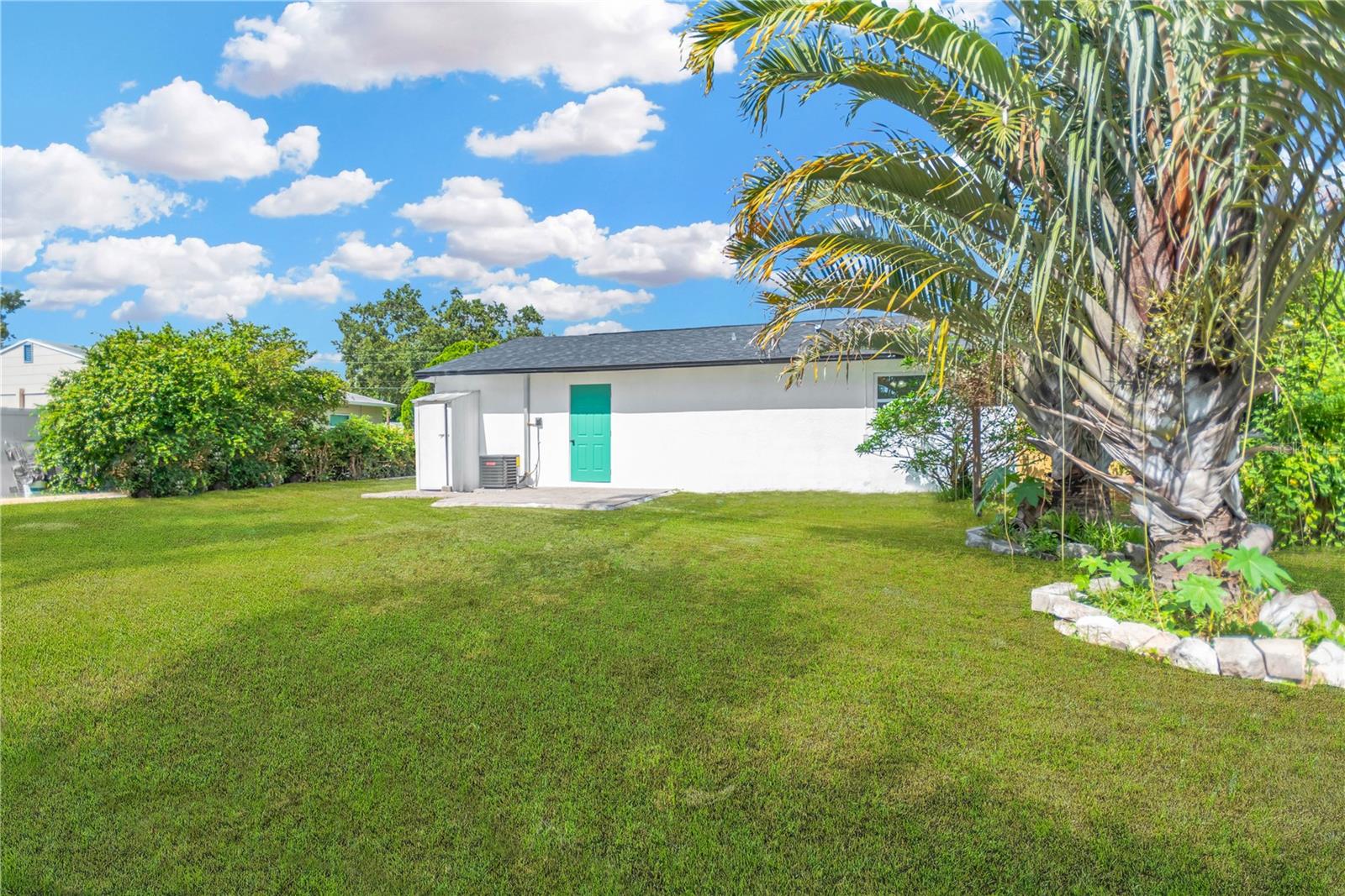 EDENVILLE SUB - Residential Lease