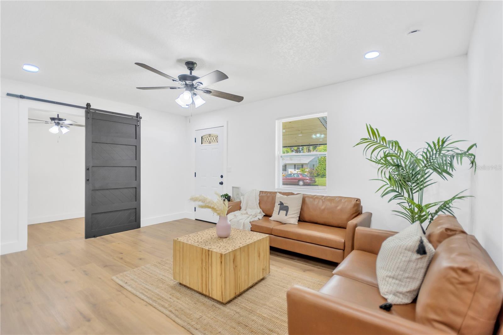 EDENVILLE SUB - Residential Lease