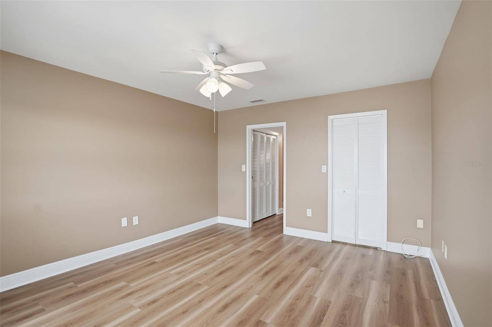 BAYWAY ISLES POINT BRITTANY TWO - Residential