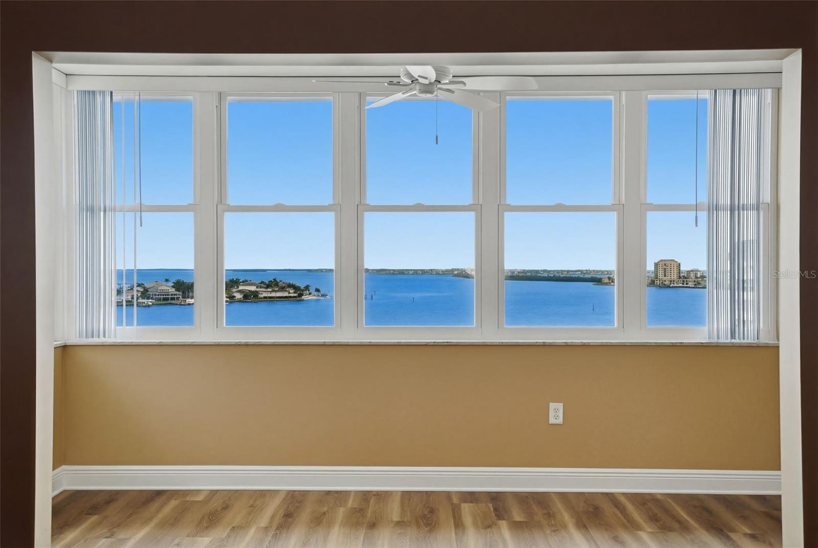 BAYWAY ISLES POINT BRITTANY TWO - Residential