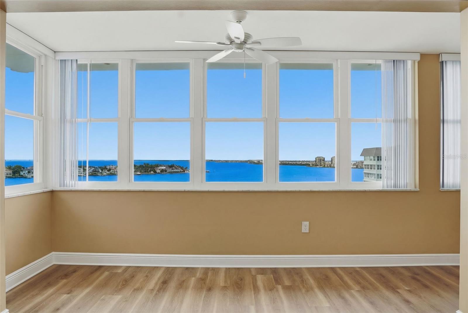 BAYWAY ISLES POINT BRITTANY TWO - Residential