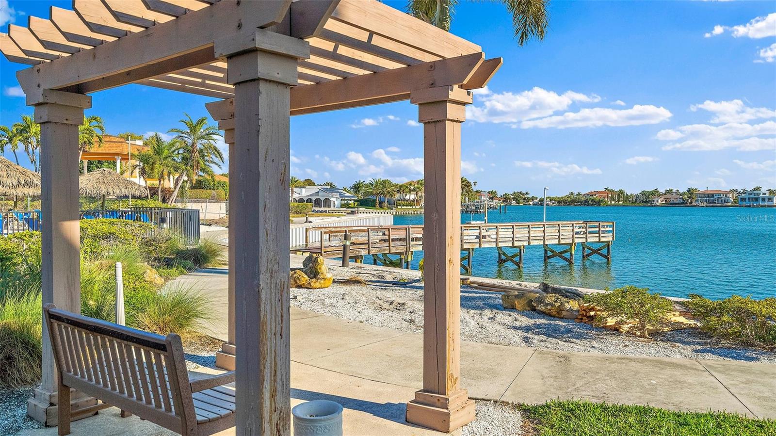 BAYWAY ISLES POINT BRITTANY TWO - Residential