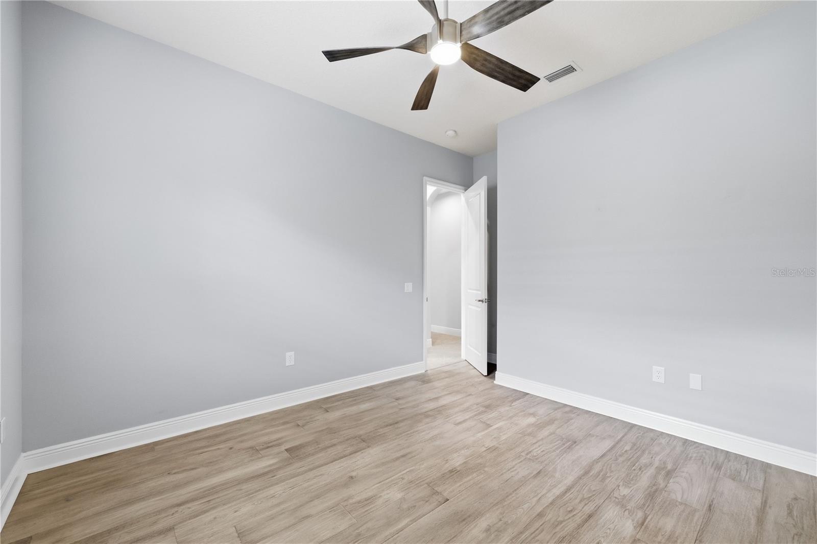 COUNTRY CLUB EAST AT LAKEWD RNCH OO1&2 - Residential