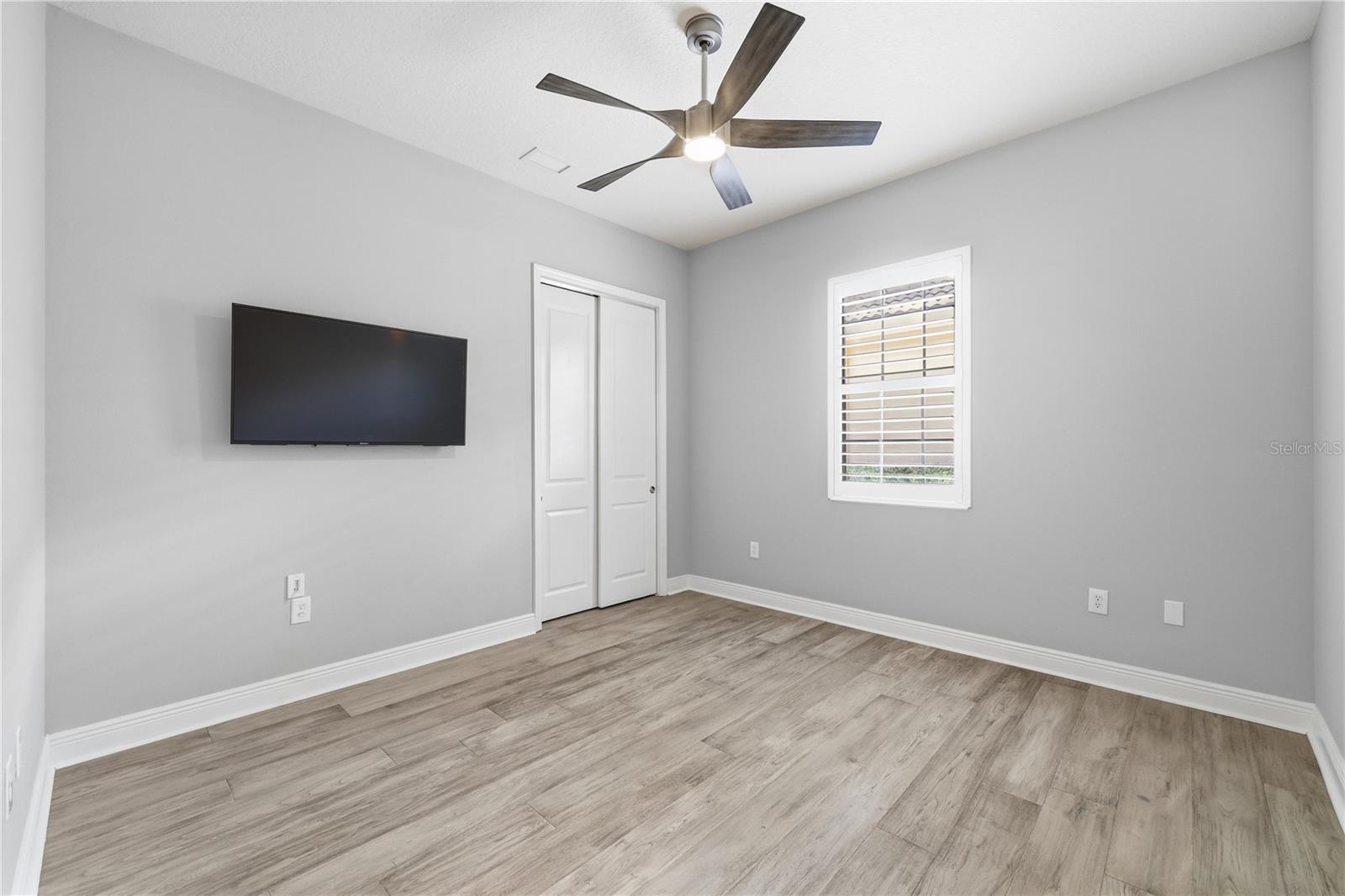 COUNTRY CLUB EAST AT LAKEWD RNCH OO1&2 - Residential