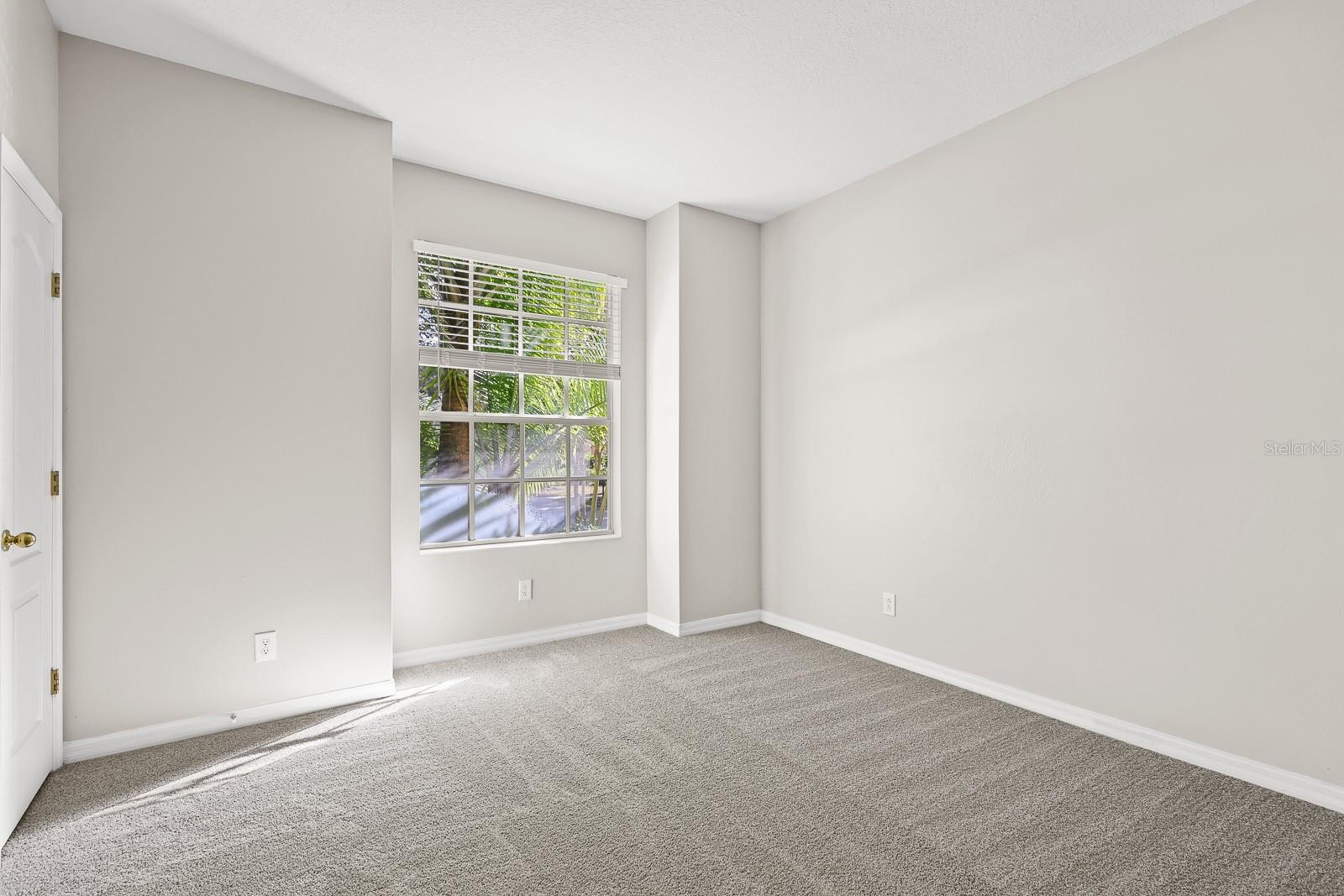 FISHHAWK RANCH PH 2 PRCL - Residential Lease