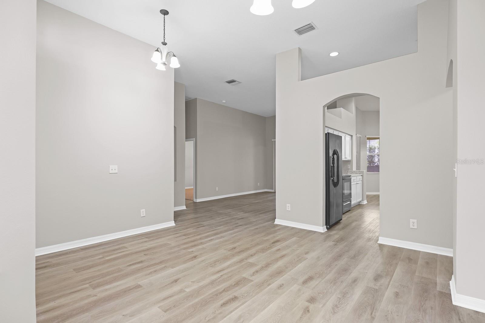 FISHHAWK RANCH PH 2 PRCL - Residential Lease