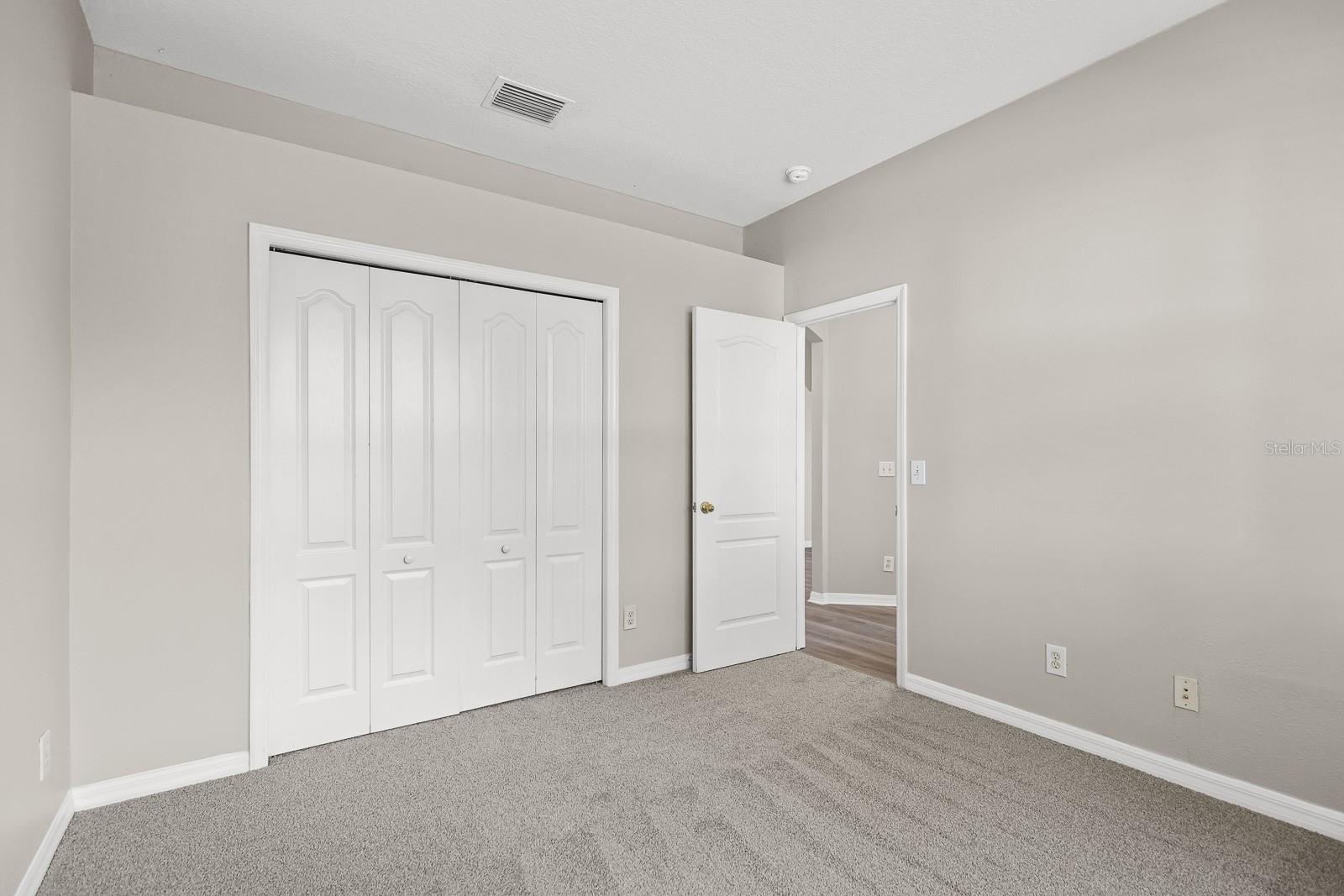 FISHHAWK RANCH PH 2 PRCL - Residential Lease