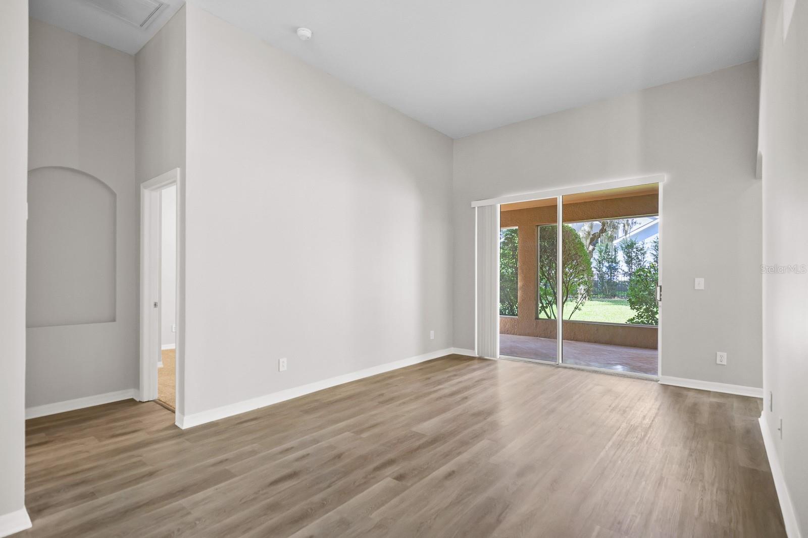 FISHHAWK RANCH PH 2 PRCL - Residential Lease