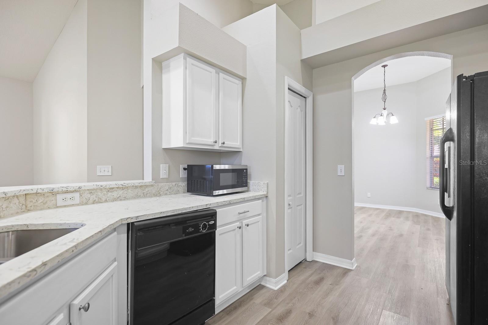 FISHHAWK RANCH PH 2 PRCL - Residential Lease