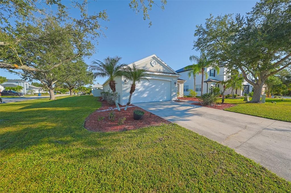 Photo of 4114 70th Street Circle E, Palmetto, FL 34221 (MLS # A4668542)