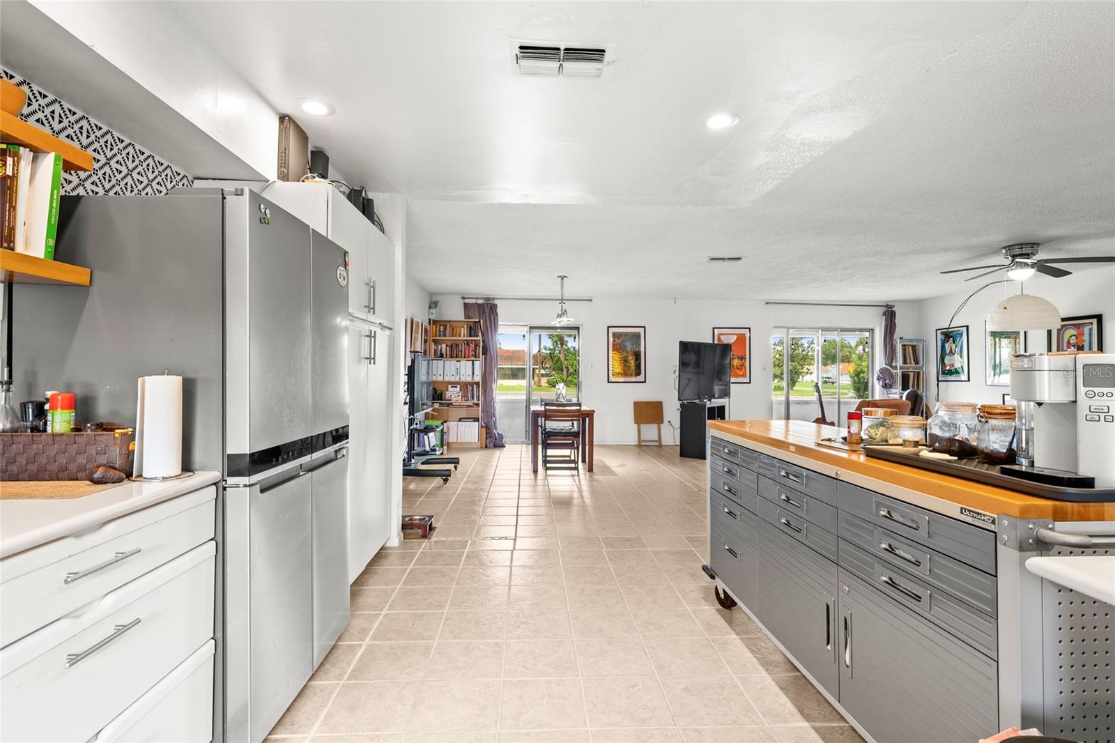 WINDMILL POINTE - Residential