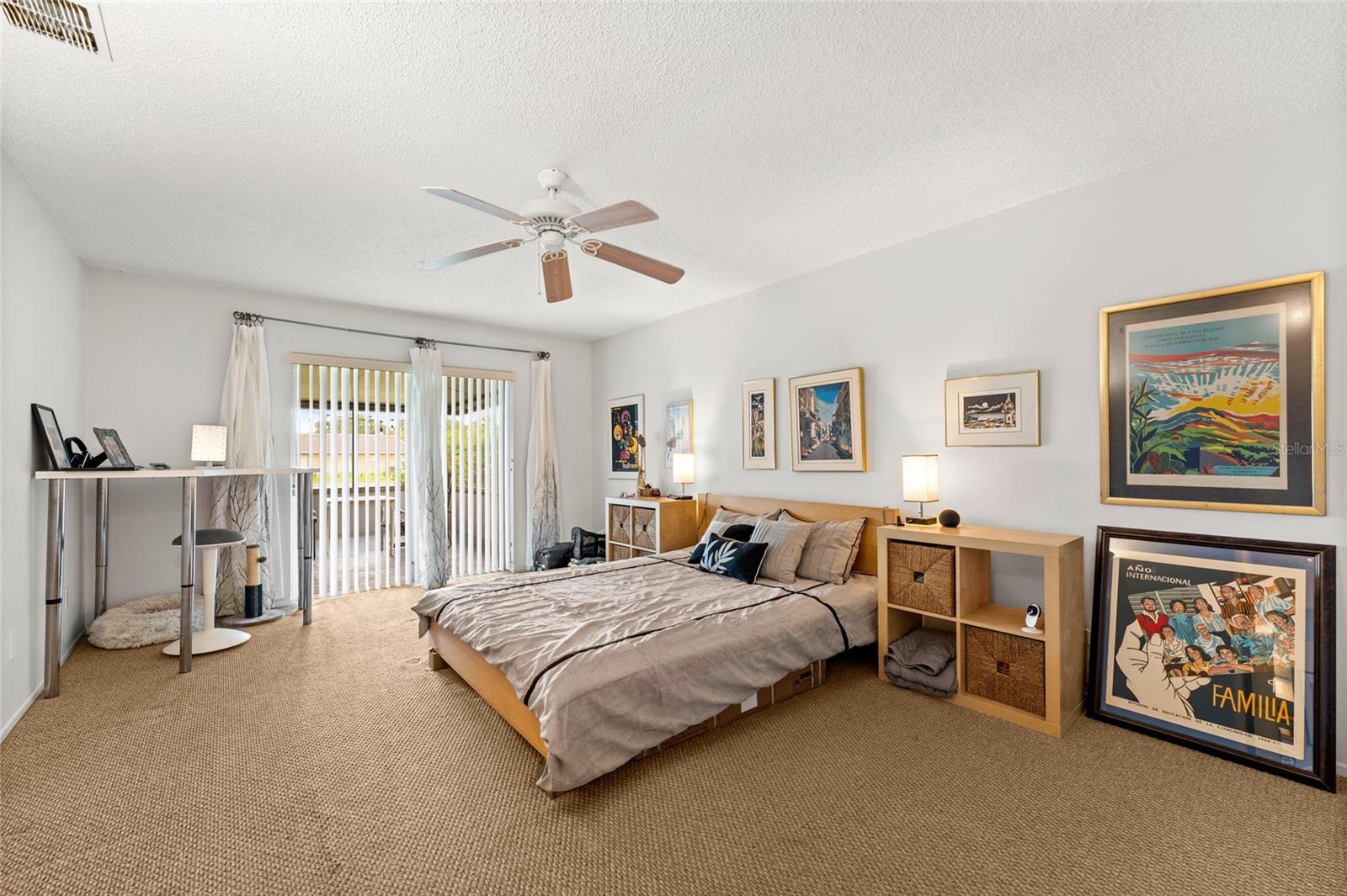 WINDMILL POINTE - Residential