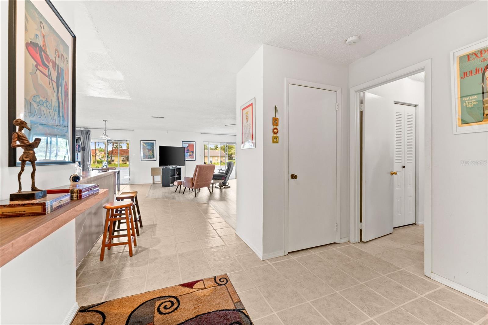 WINDMILL POINTE - Residential