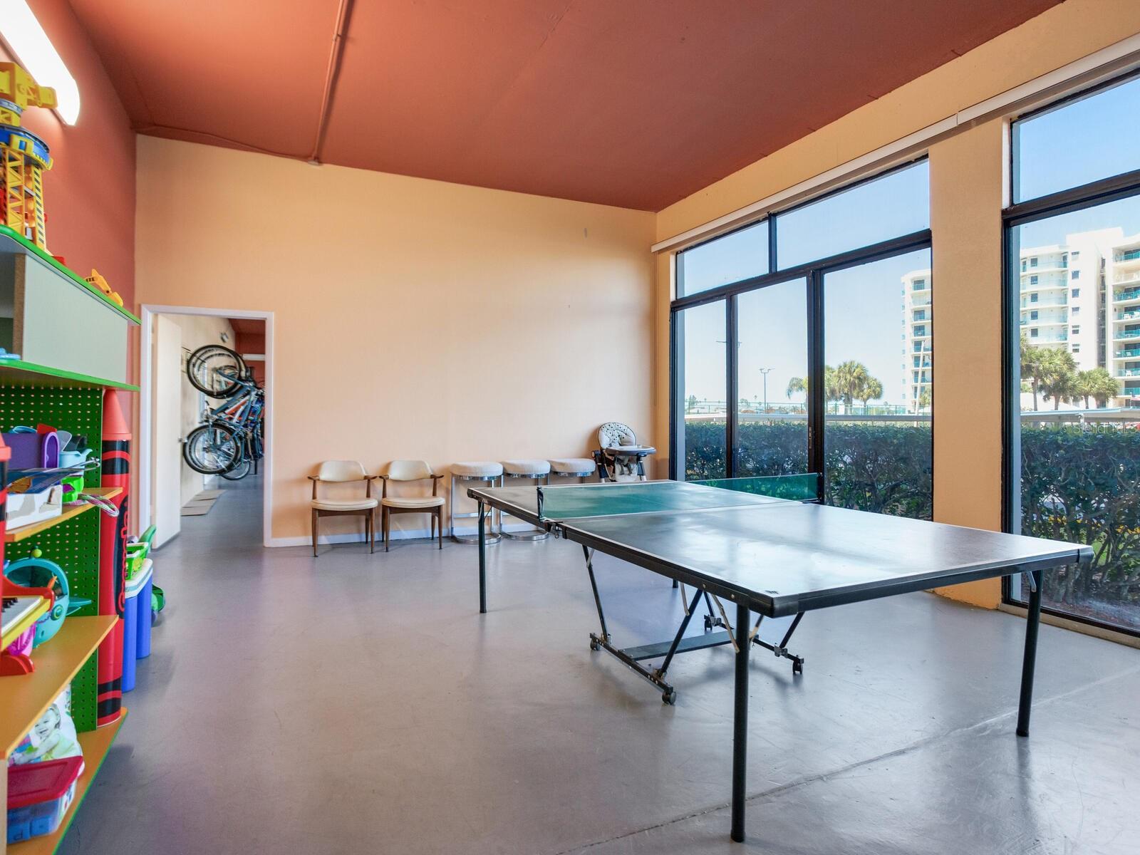 DIAMOND ISLE CONDO - Residential