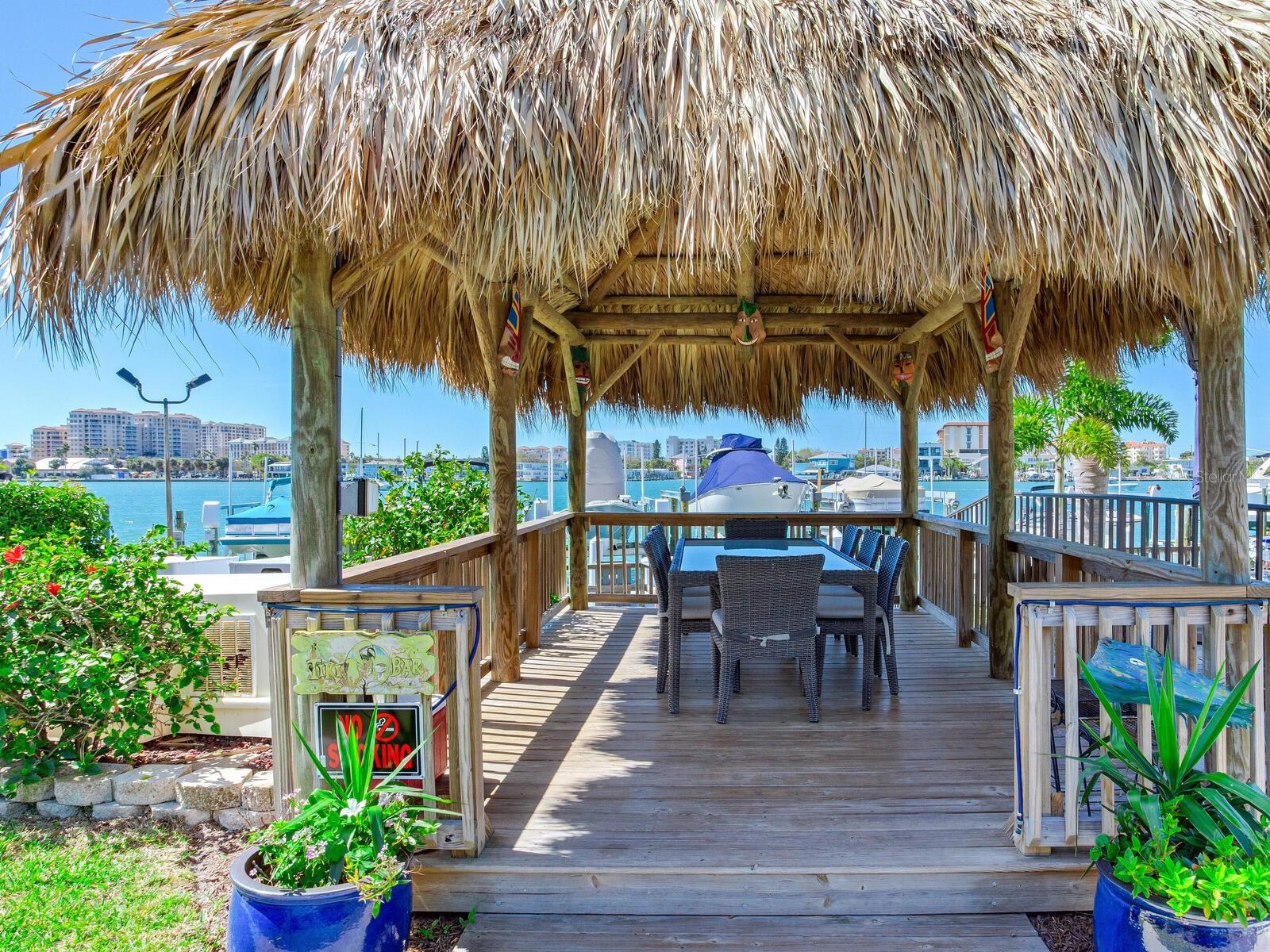 DIAMOND ISLE CONDO - Residential