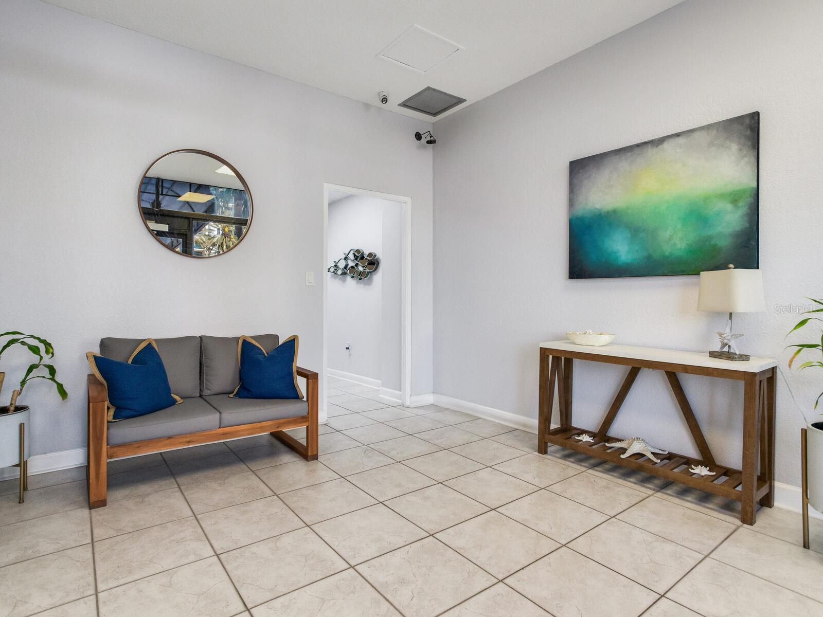 DIAMOND ISLE CONDO - Residential