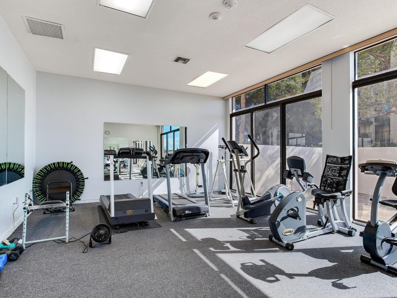 DIAMOND ISLE CONDO - Residential