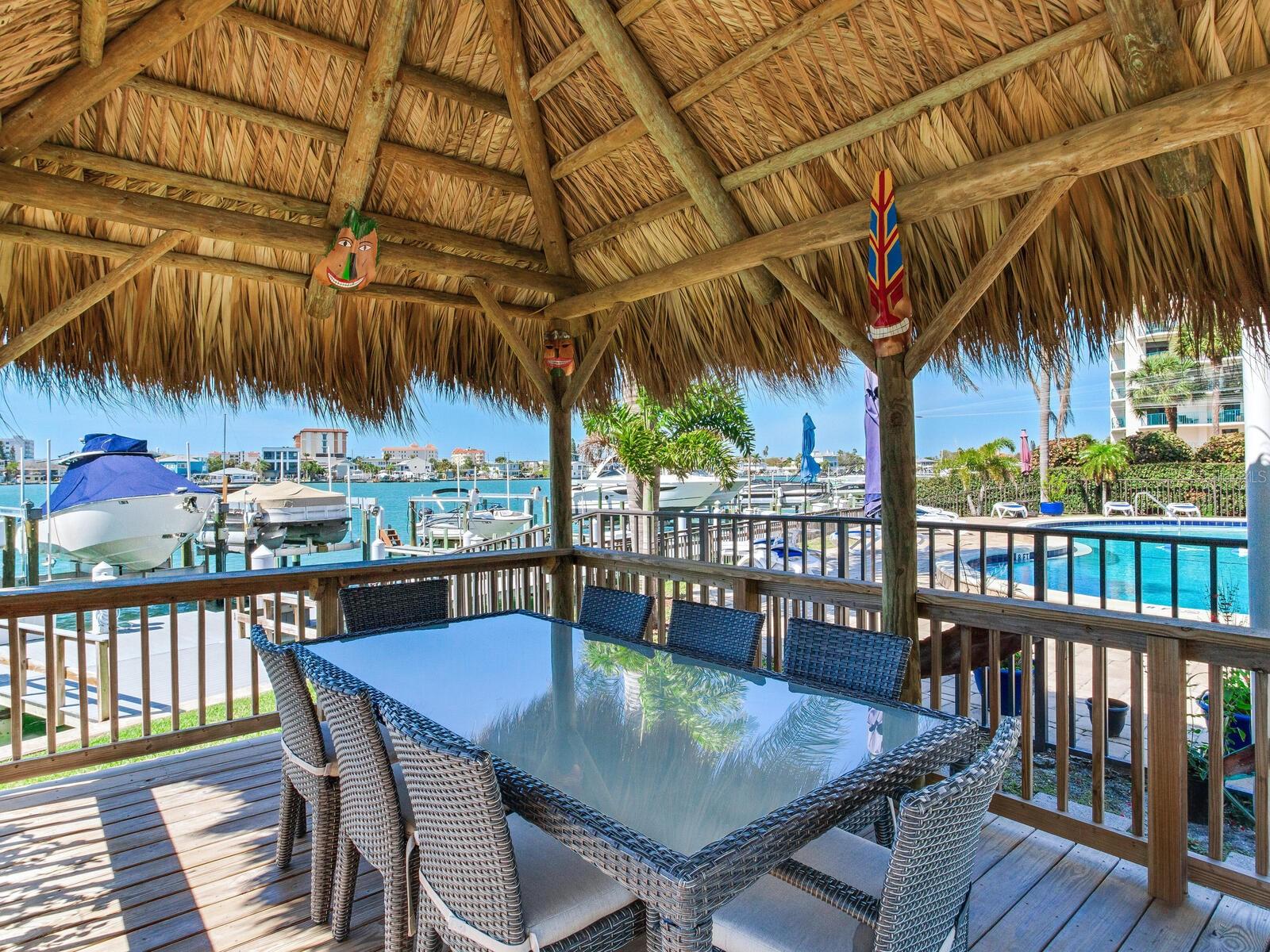 DIAMOND ISLE CONDO - Residential